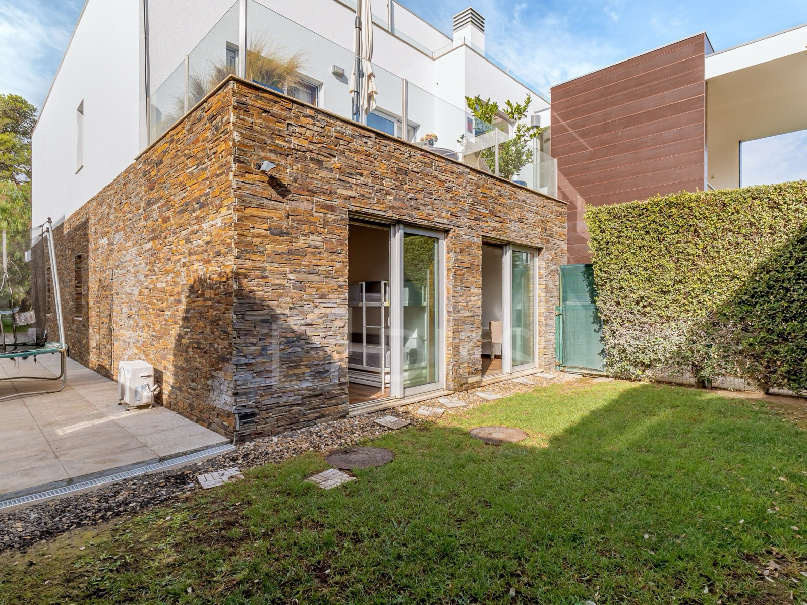 Property photo 28
